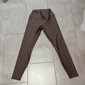 ALO Yoga Chocolate Brown Leggings